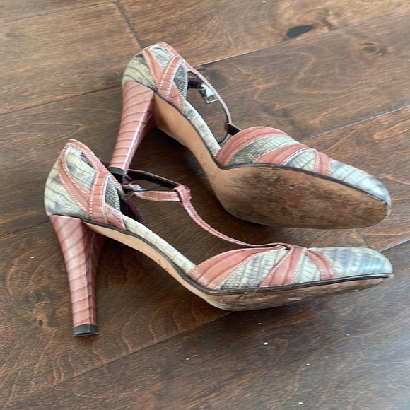 Banana Republic Womens Shoes Heels Made in Italy sz 7.5 Leather - Picture 4 of 5